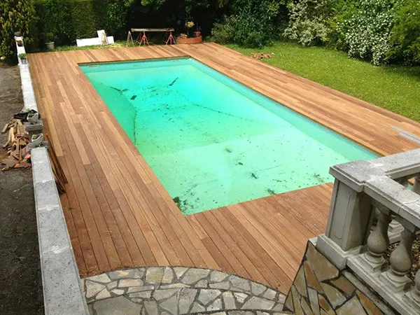 terrasse-bois-piscine